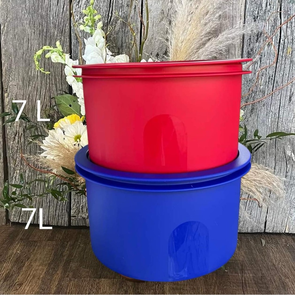 Brand new Tupperware canister set